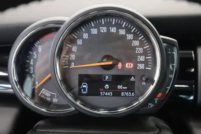 Mini Mini hatch 3 portes cooper 136 ch bva7 — photo 19