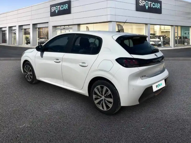 Peugeot 208 puretech 100 s&amp;s bvm6 — photo 9