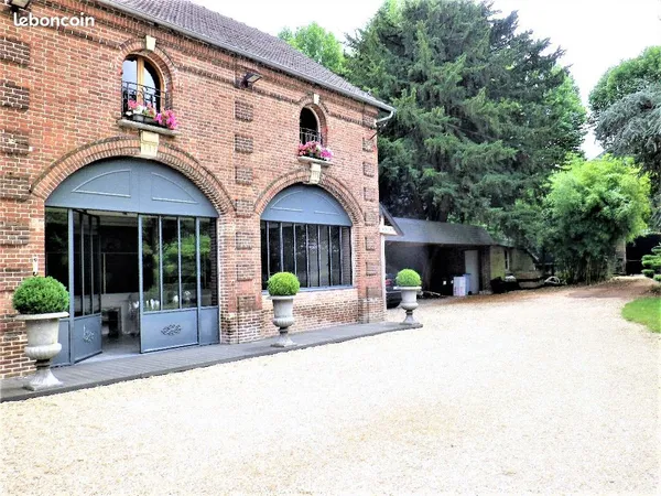 Loft 3 pièces 110 m²