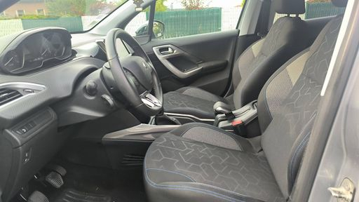 Peugeot 2008 1.2 Puretech 82 - Style – 2018 – 36718 km – Essence – Boîte Manuelle — photo 23