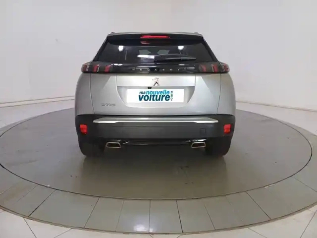 Peugeot 2008 puretech 130 s&amp;s eat8 — photo 36