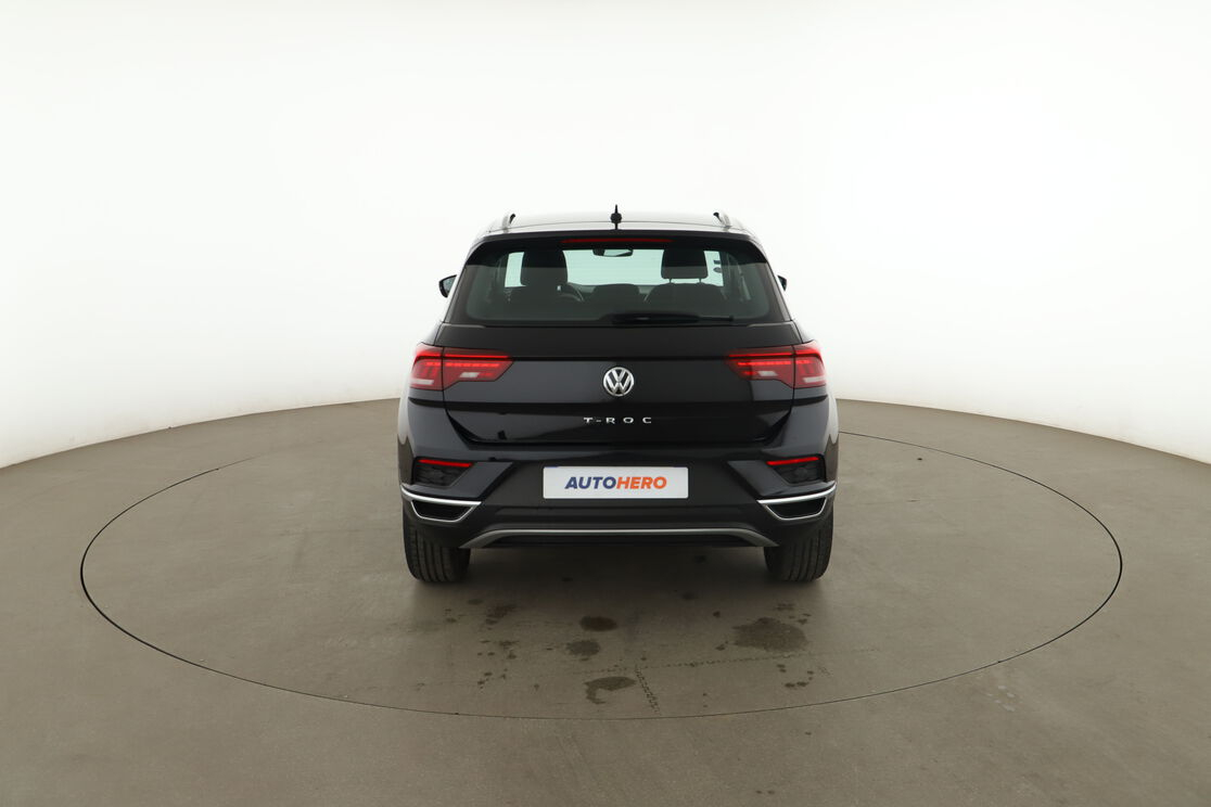 Volkswagen T-Roc 1.5 TSI EVO Carat DSG7 — photo 4