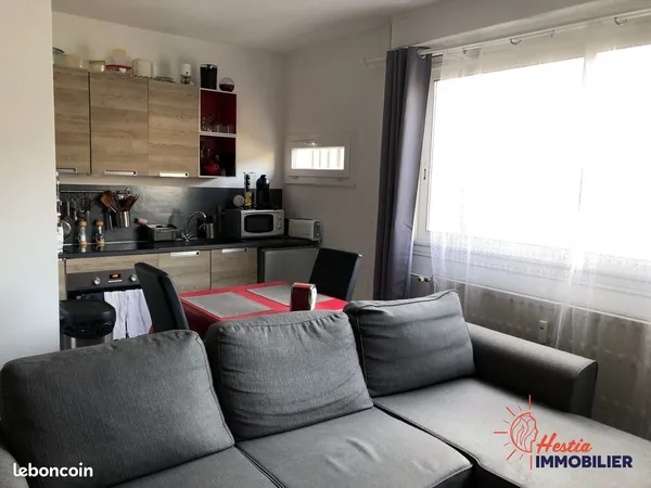 Studio 1 pièce 35 m²