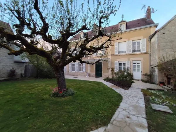 Maison 6 pièces 190 m²