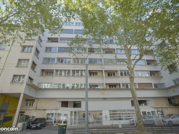 Lyon 3 - 182 bis Avenue Félix Faure | t5 106 m² | 7e et dernier étage | garage | vue dégagée