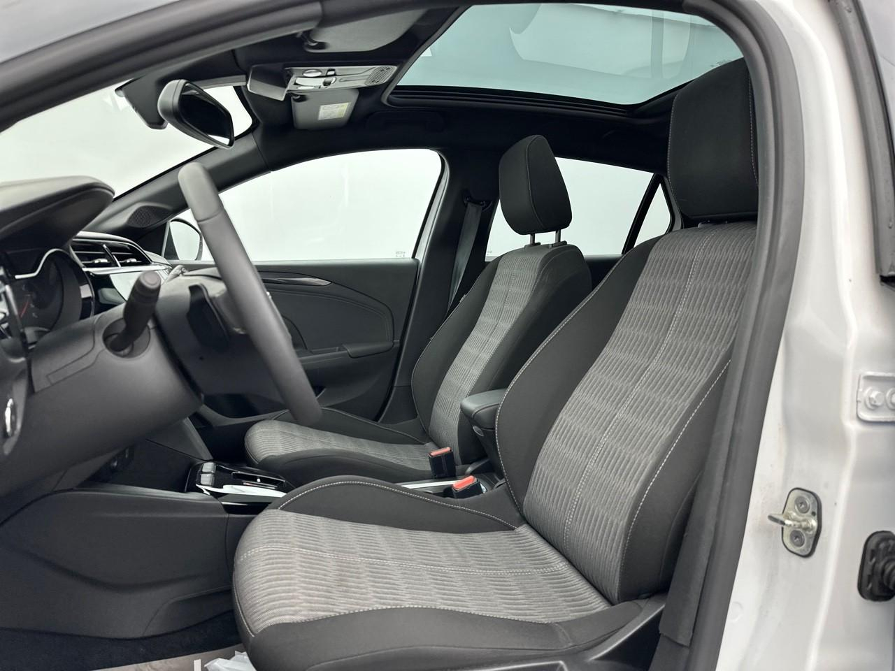 Opel Corsa 1.2 turbo 100 ch bva8 elegance business — photo 9