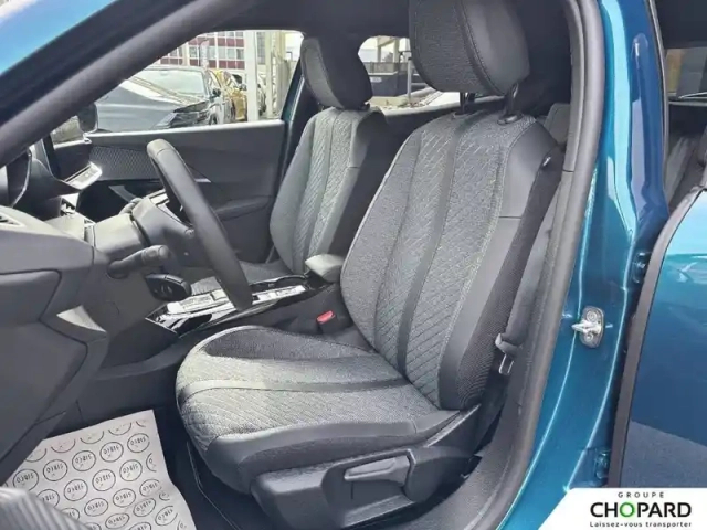Peugeot 2008 electrique 54 kwh 156 ch — photo 42