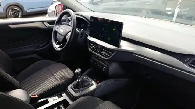Ford Focus sw 1.0 ecoboost 125 s&amp;s mhev — photo 25