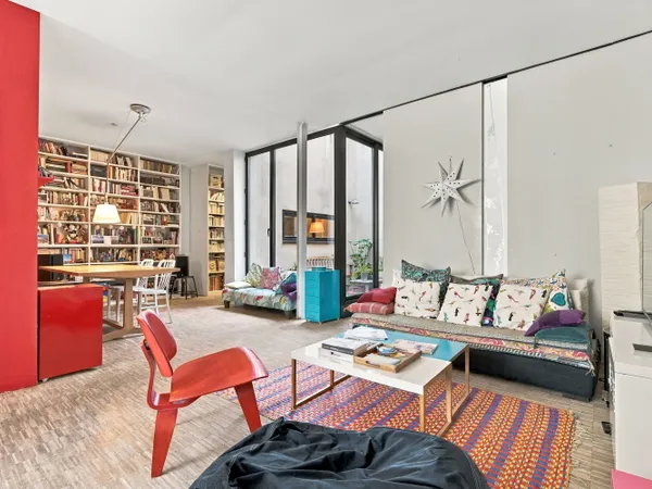 GAMBETTA PERE LACHAISE LOFT 107 M2 4 CH. CALME ABSOLU