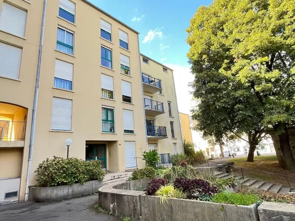 Appartement 4 pièces 79 m²