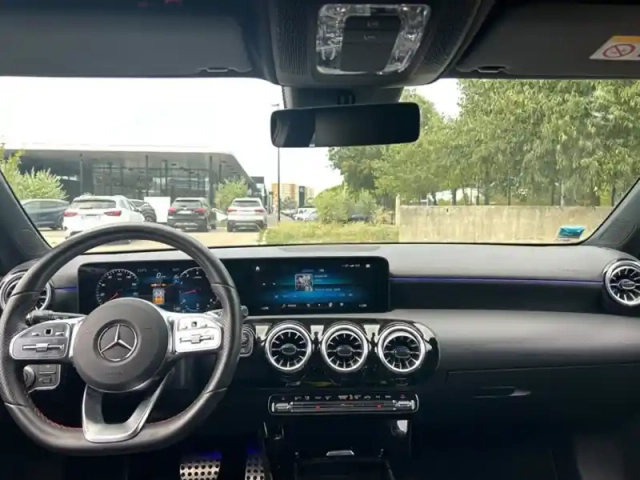 Mercedes Classe A 200 amg line — photo 15