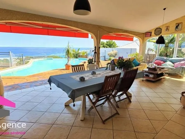 Villa 5 pièces 180 m²