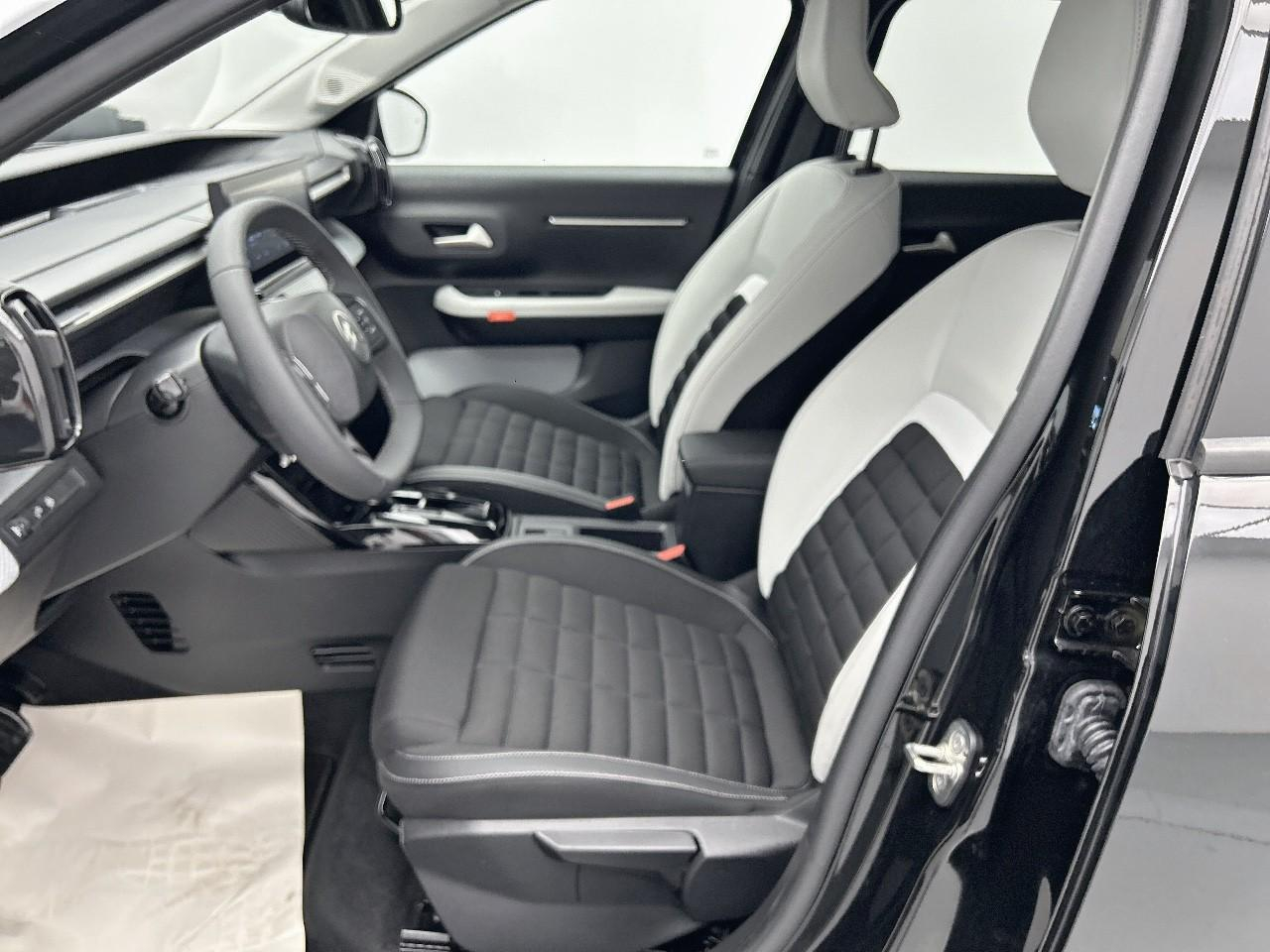 Citroën C3 Aircross hybride 145 ch aut max — photo 10