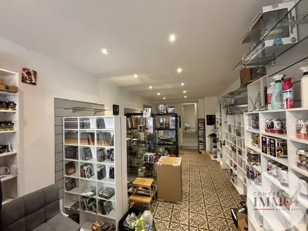 TOUL - Murs commerciaux
