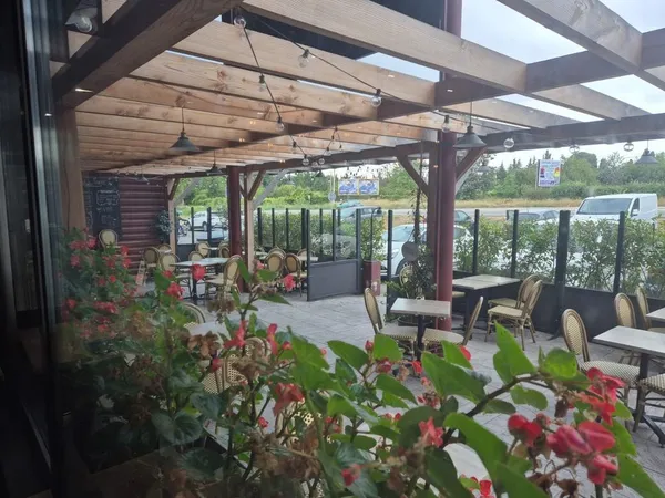 CONCEPT CLÉS EN MAIN 2 RESTAURANTS + CUISINE CENTRALE NEUVE