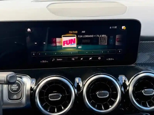 Mercedes Glb 220 d 4matic amg line — photo 6