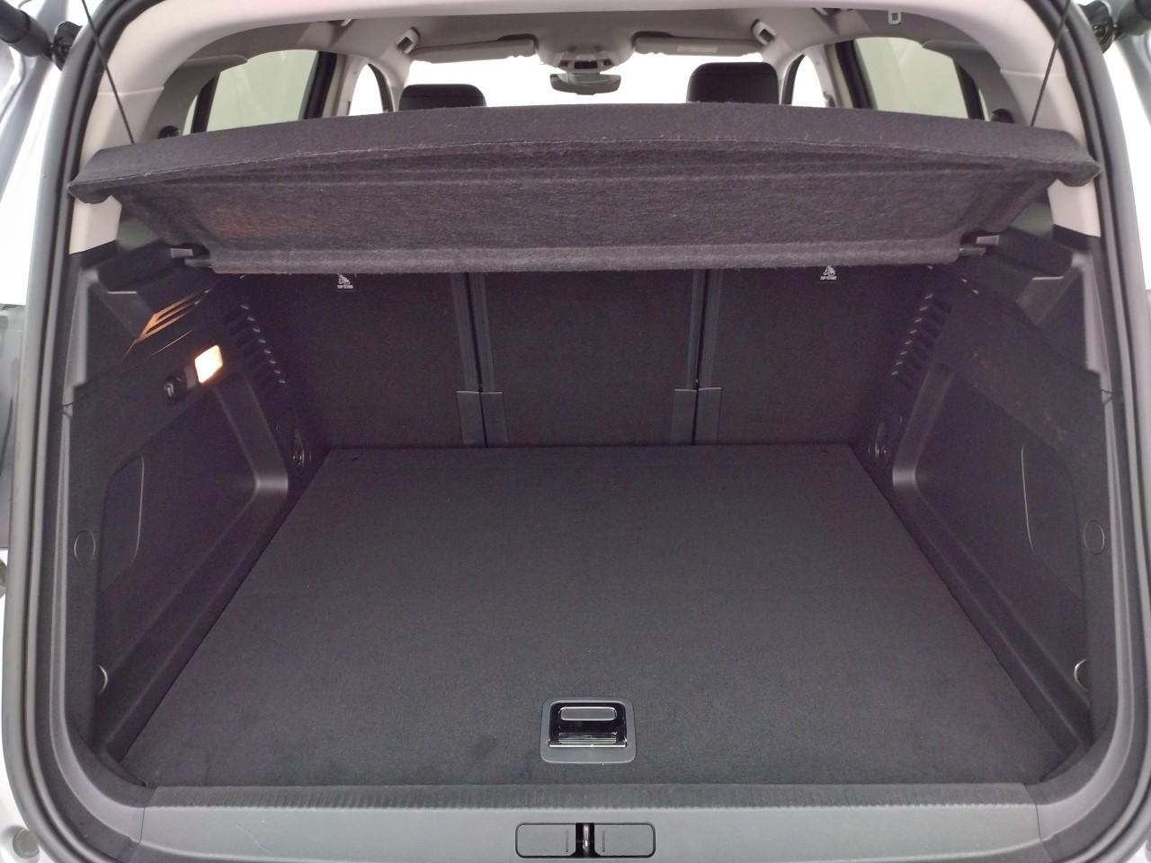 Citroën C5 Aircross hybride rechargeable 225 s&s e-eat8 shine — photo 14