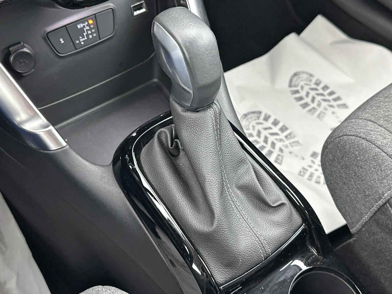 Citroën C3 Aircross puretech 130 s&s eat6 shine — photo 30