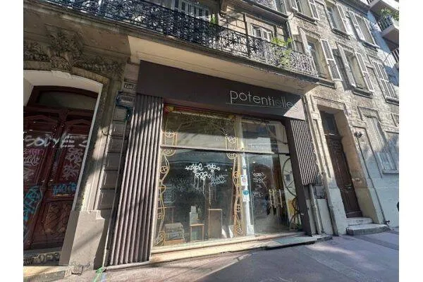 Local commercial 86 m²