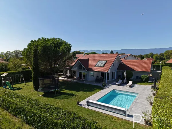 Maison 6 pièces 160 m²
