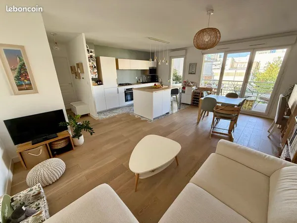 Appartement 3 pièces 67m2 - Terrasse 10m2 - Coeur de Monplaisir - Refait à neuf en 2019