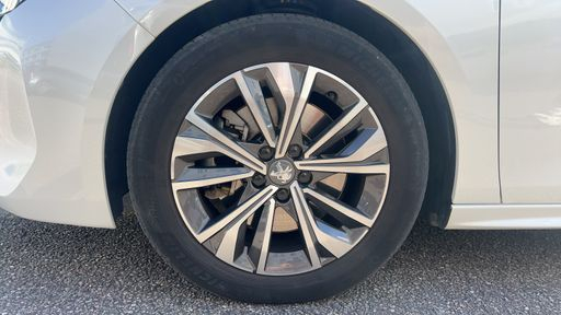 Peugeot 508 1.6 Hybrid 225 e-EAT8 - Active Pack – 2023 – 37256 km – Hybride rechargeable – Boîte Automatique — photo 26