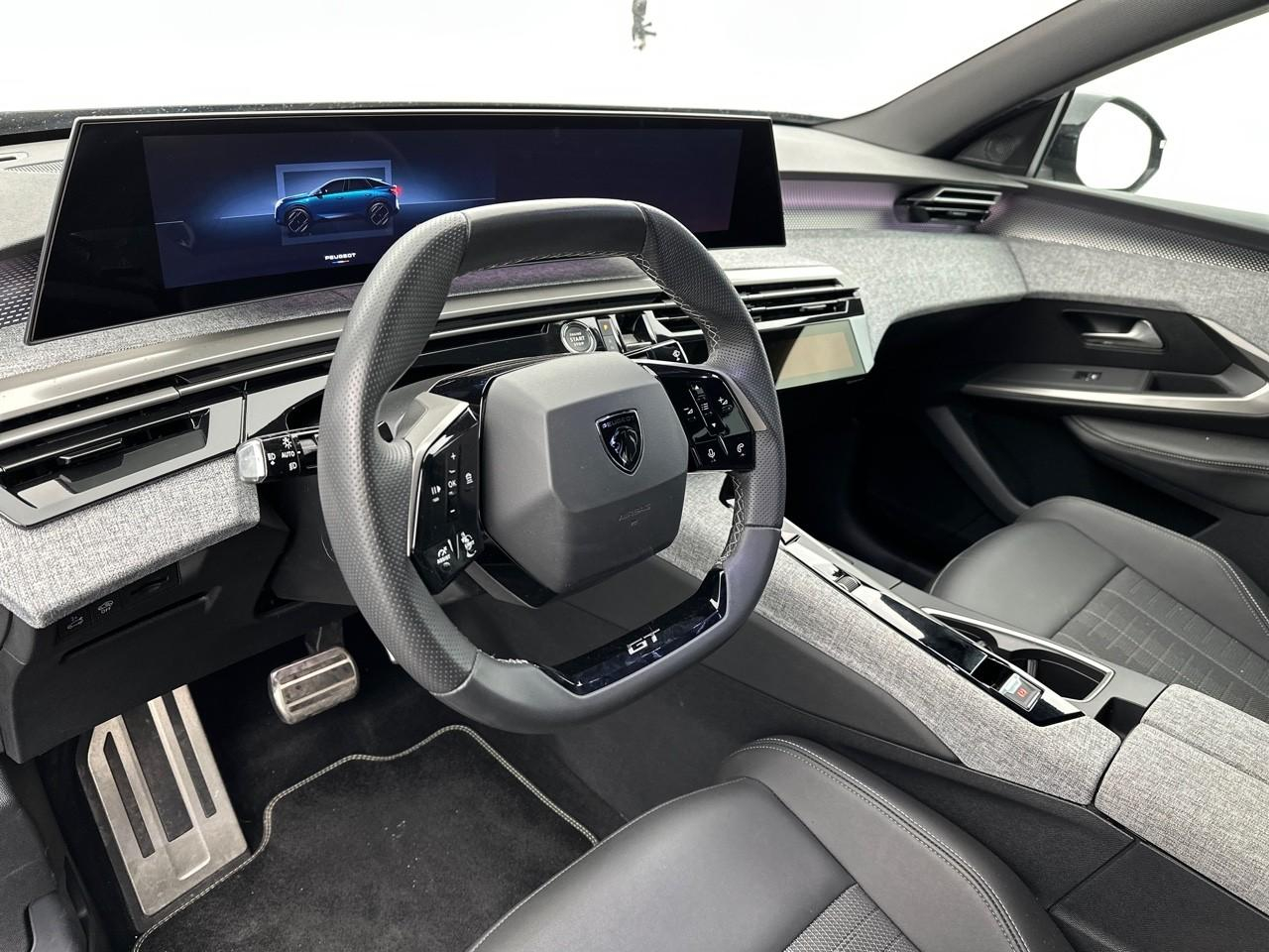 Peugeot 3008 hybrid 145 e-dcs6 gt — photo 8