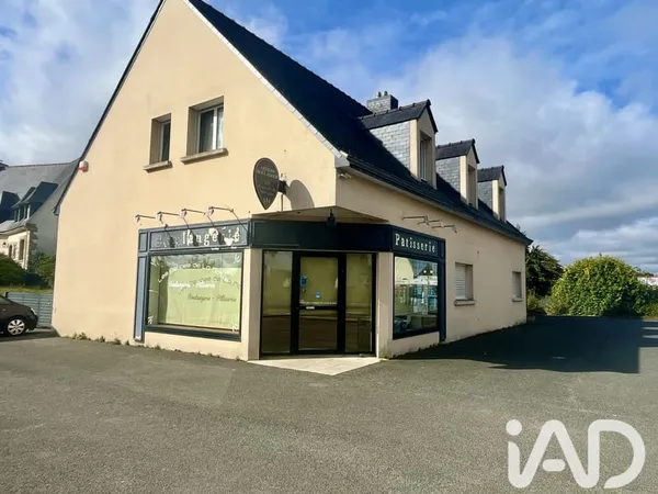 Local commercial 1 pièce 225 m²