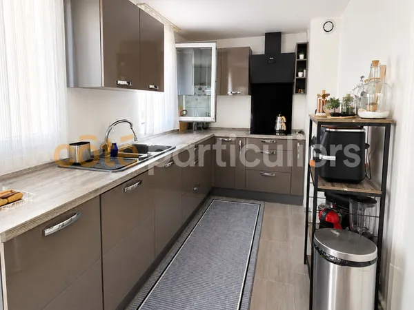Maison Saint Jean De La Ruelle 4 pièce(s) 93 m2
