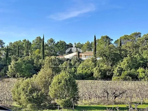 Villa 5 pièces 150 m²