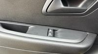 Peugeot 208 1.2 PureTech 75ch S&S Like — photo 16