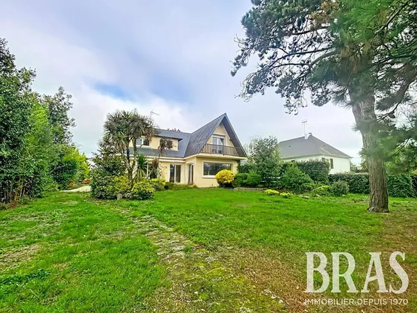 Maison 9 pièces 171 m²
