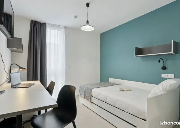 Studio 1 pièce 18 m²