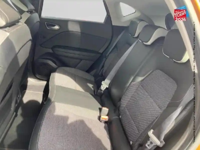 Renault Captur 1.5 blue dci 115ch intens — photo 11
