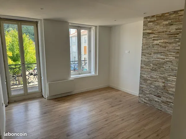 À louer T3 duplex disponible de suite