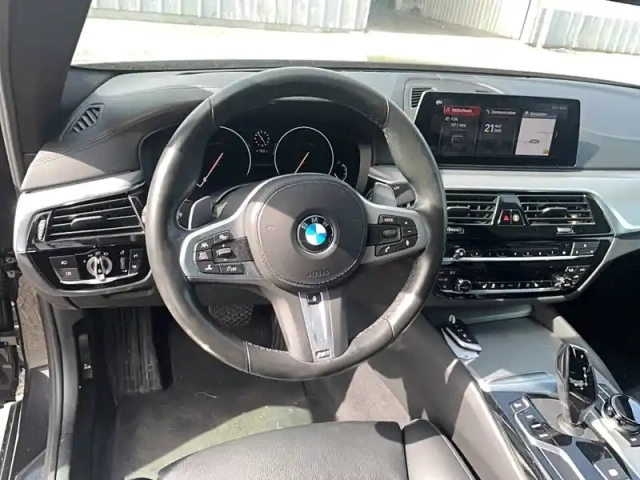 Bmw Serie 5 540i xdrive 340 ch bva8 — photo 21