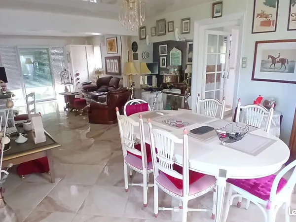 Maison 5 pièces 120 m²