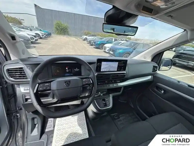 Peugeot Expert fgn xl diesel 180 ch automatique — photo 12