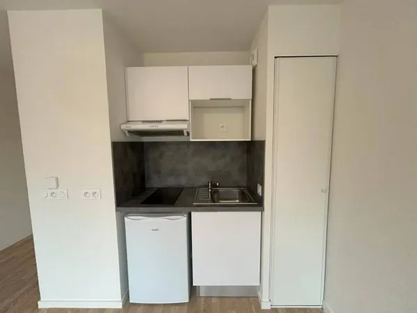 Studio 1 pièce 25 m²