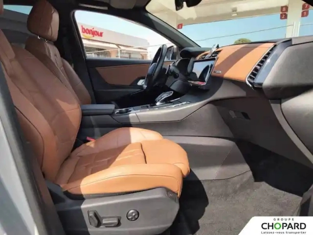 Ds Ds 7 ds7 crossback hybride e-tense 300 eat8 4x4 — photo 13