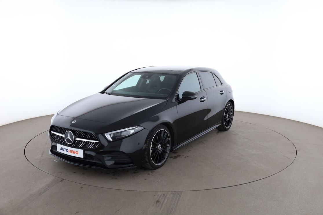 Mercedes-Benz Classe A 180 d AMG Line 8G-DCT — photo 1