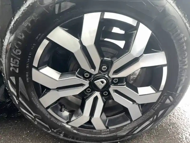Dacia Duster blue dci 115 4x2 — photo 15