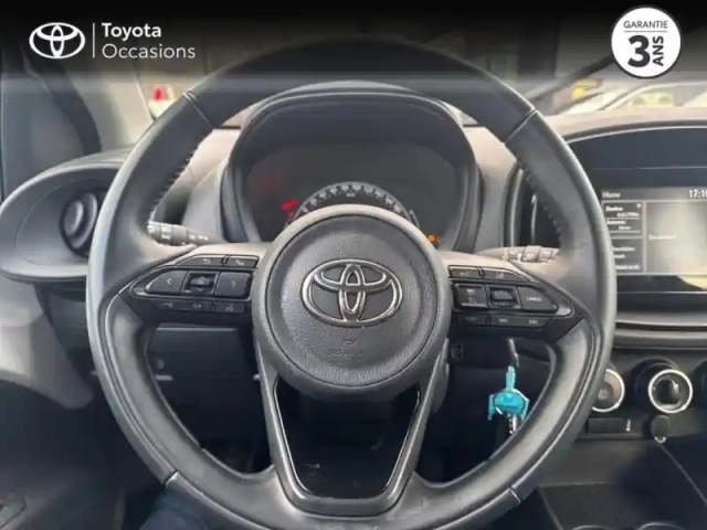 Toyota Aygo X 1.0 vvt-i 72ch dynamic my23 — photo 9