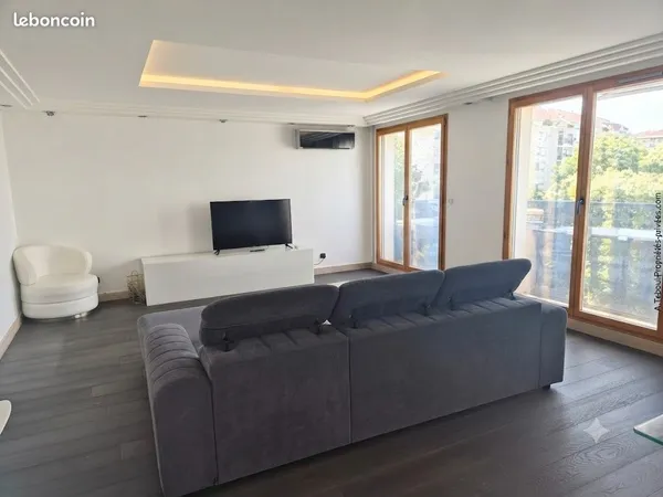 Appartement 4 pièces 138 m²