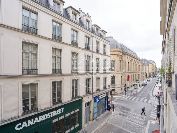 Charmant appartement parisien à Paris 1er !