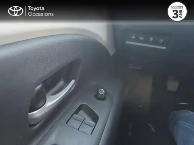 Toyota Aygo X 1.0 vvt-i 72ch dynamic my23 — photo 9