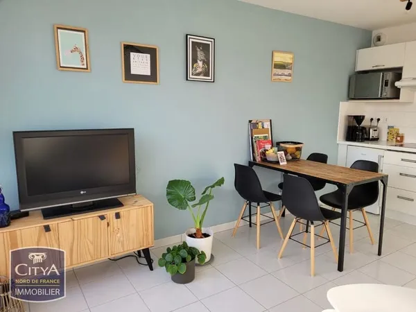 Appartement meublé en 1er étage avec balcon