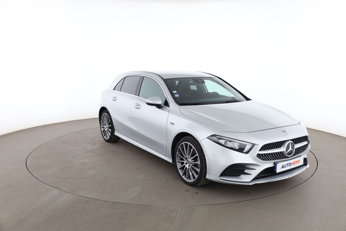 Mercedes-Benz Classe A 250 e AMG Line 8G-DCT — photo 7