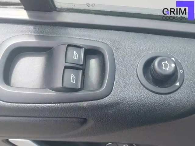 Ford Transit custom fourgon 280 l1h1 2.0 ecoblue 130 — photo 23