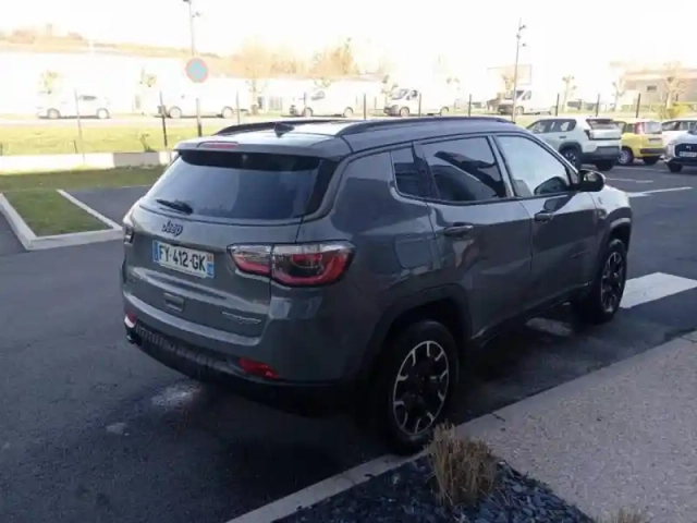 Jeep Compass 1.3 turbo t4 240ch phev 4xe trailhawk at6 eawd — photo 20